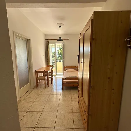 Apartmán Tsatsalmas With Sea View Ii *