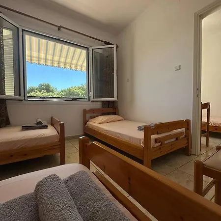 Apartmán Tsatsalmas With Sea View Ii *